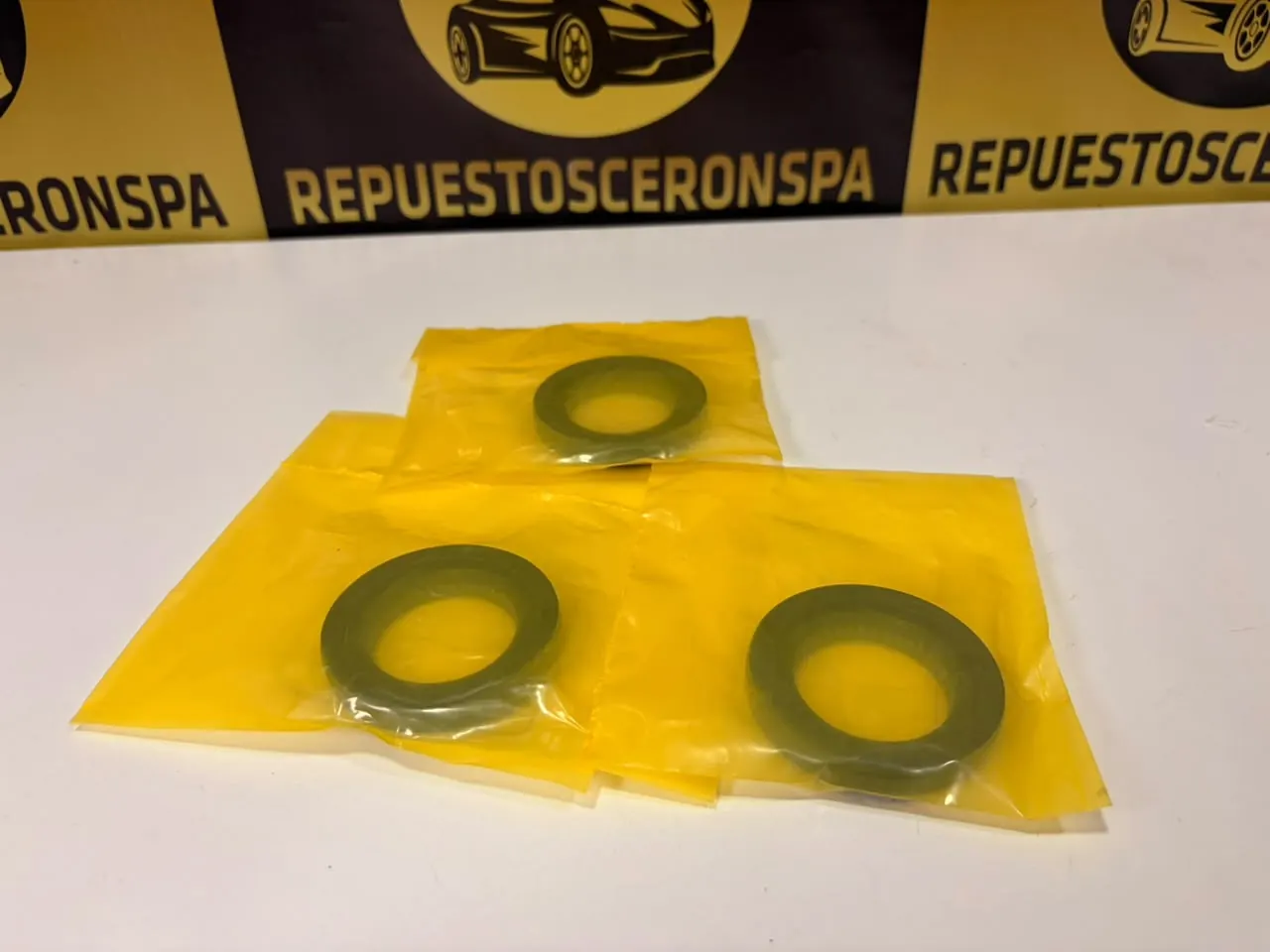 Sellos de goma (set de 3), foto 1 de 2